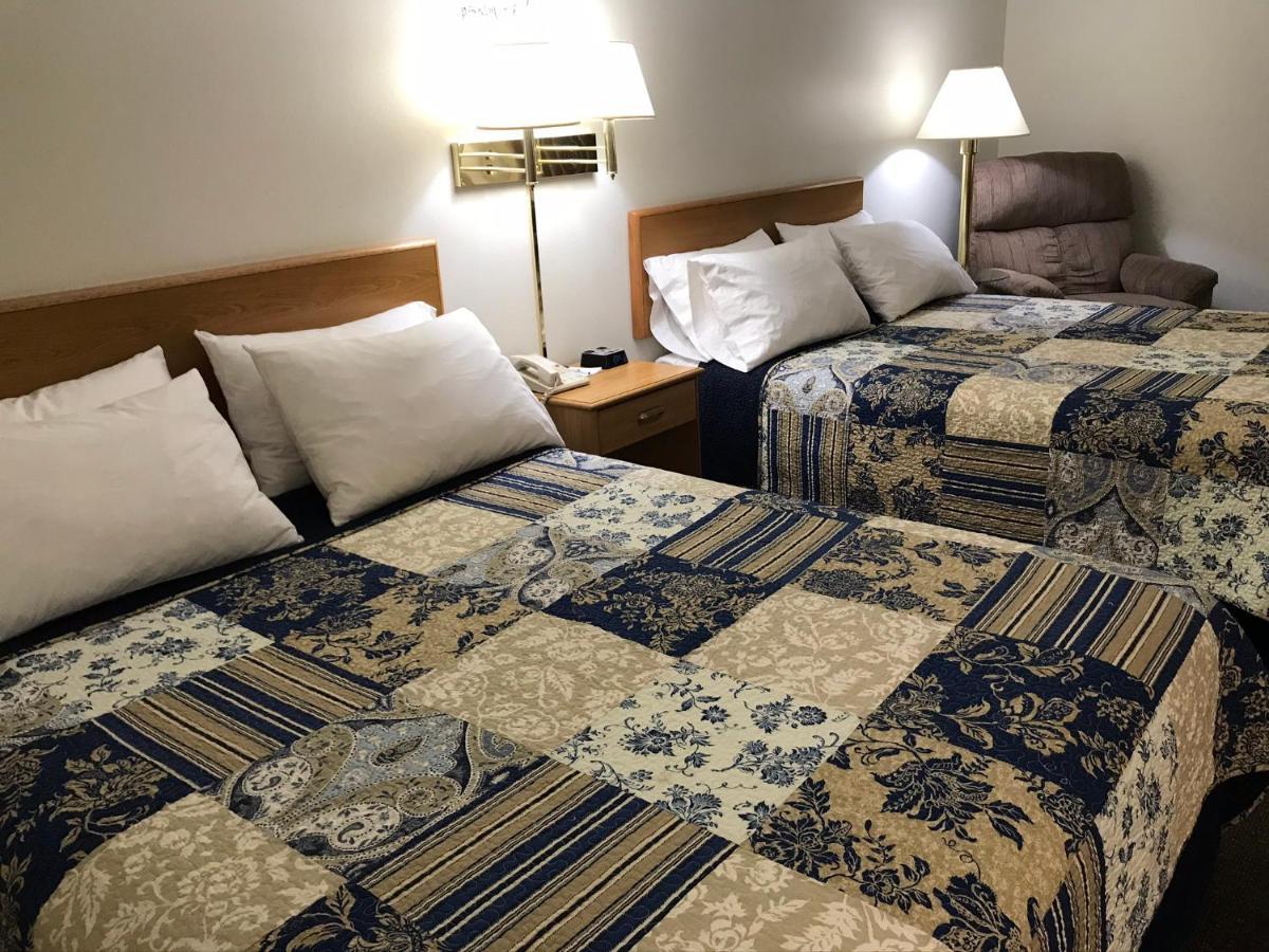 Dutch Country Inn Kalona Zewnętrze zdjęcie