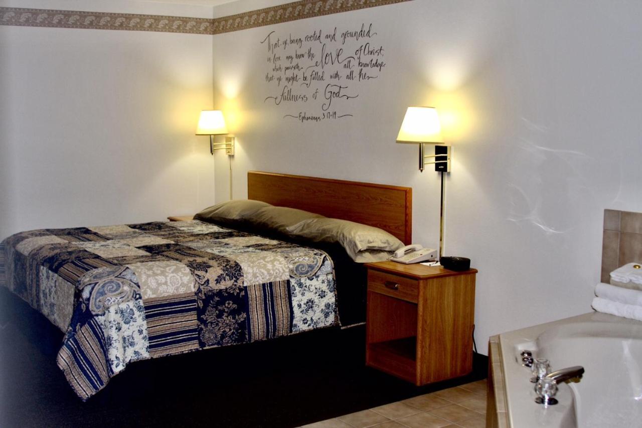 Dutch Country Inn Kalona Zewnętrze zdjęcie