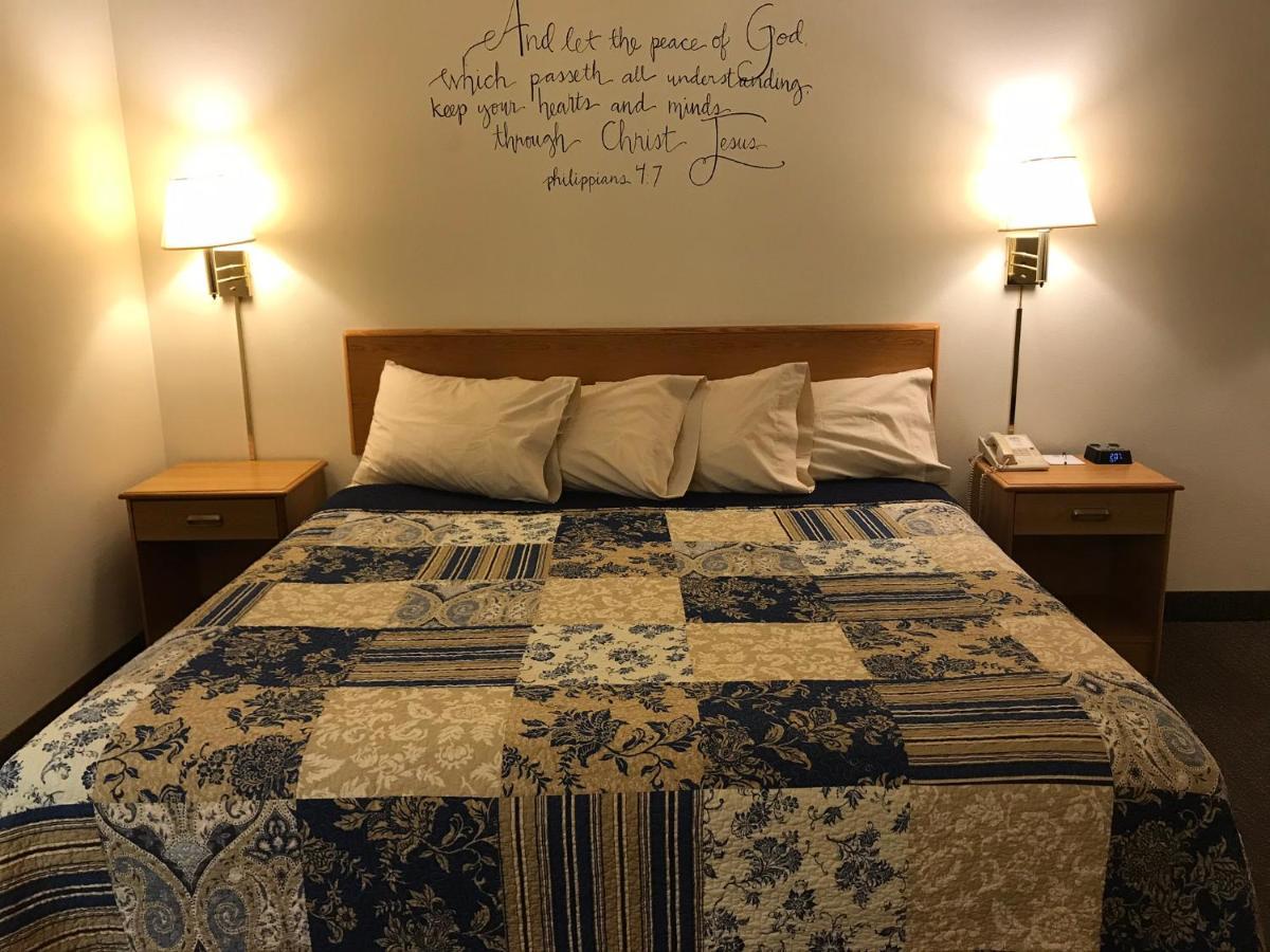 Dutch Country Inn Kalona Zewnętrze zdjęcie